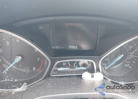 2015 Ford Focus Se z USA, uszkodzony, nr VIN 1FADP3K22FL253380